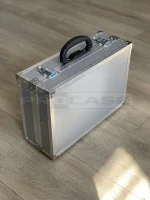 Кофр алюминиевый с пистолетом